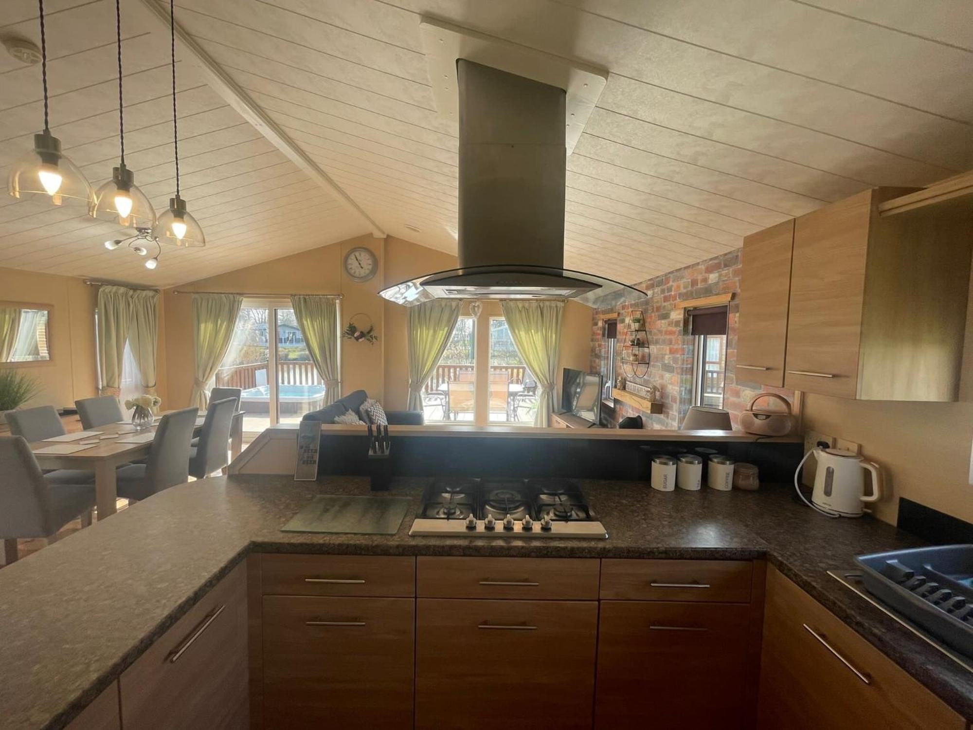 Luxury Lakeside Lodge L1 With Hot Tub Situated At Tattershall Lakes Country Park Zewnętrze zdjęcie