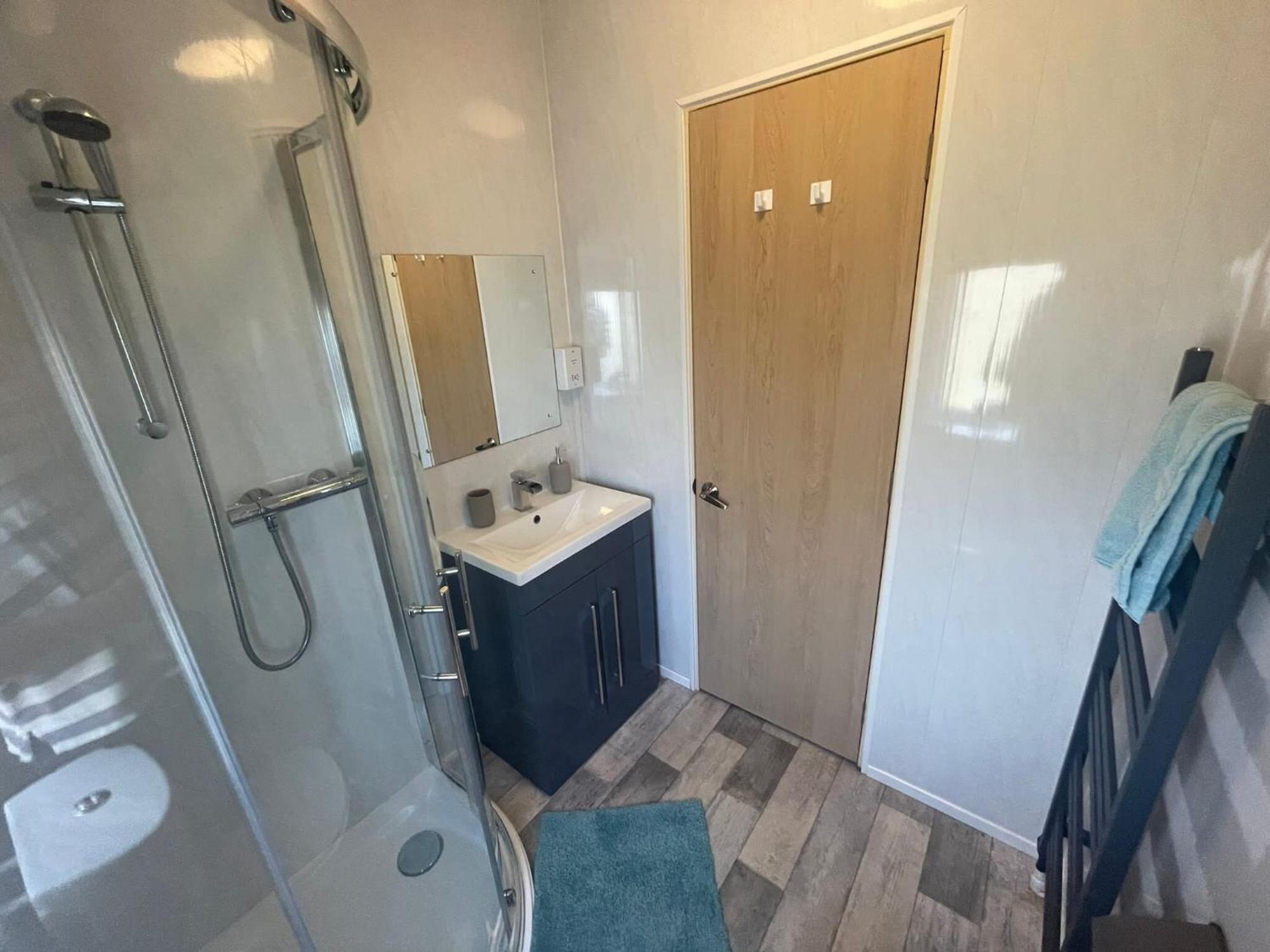 Luxury Lakeside Lodge L1 With Hot Tub Situated At Tattershall Lakes Country Park Zewnętrze zdjęcie